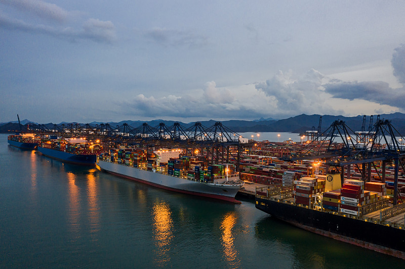 合肥抵加拿大高贵林海运卡派城市专线