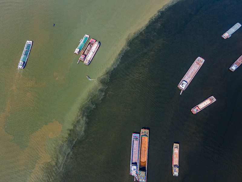 邮寄物品到澳洲海运一公斤多少钱？（海运的优势就是价格便宜）