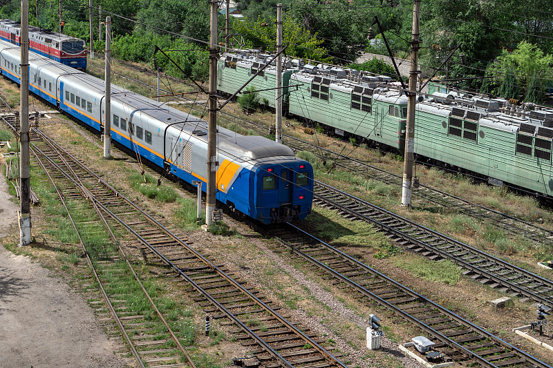 澳洲华人速看！史上罕见超低海运价！20公斤仅需“2字头”白菜价！还送一堆免费服务，手慢无啊...