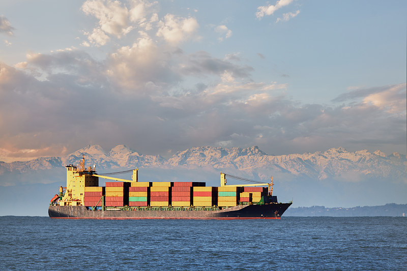 临时代运点青岛市至保加利亚——佩尔尼克国际国内相关地区物流配送合伙