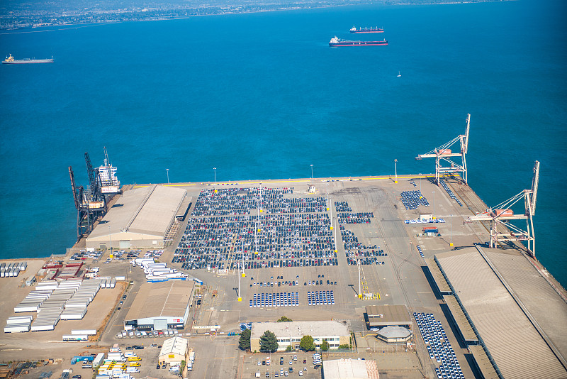 经过深圳身份证寄到美国费城