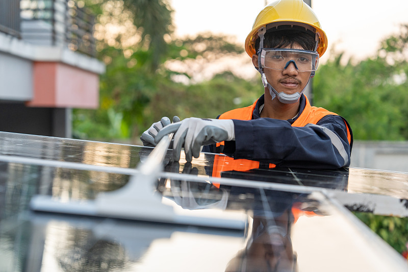 经过中国宁波行李箱邮寄到美国奥马哈