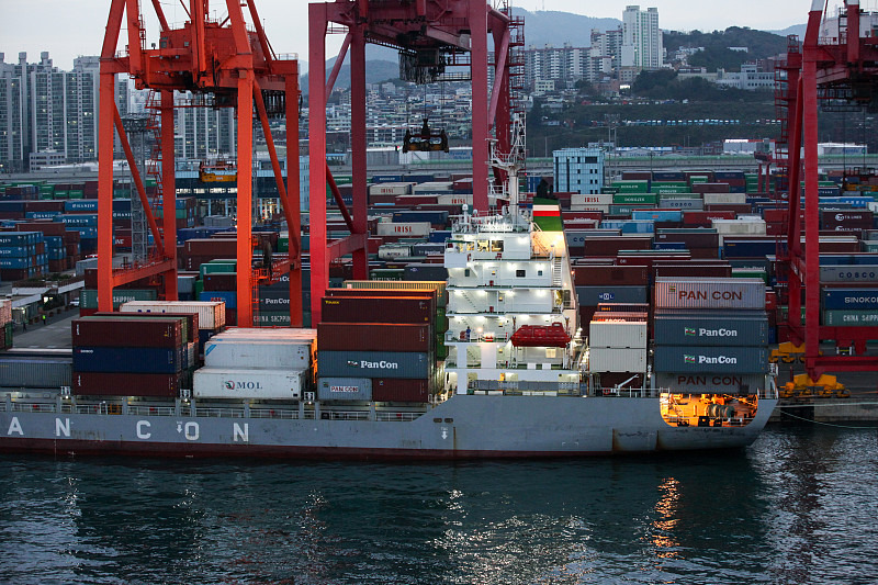 经过中国上海行李邮寄到美国匹兹堡 经过中国上海行李邮寄到美国匹兹堡