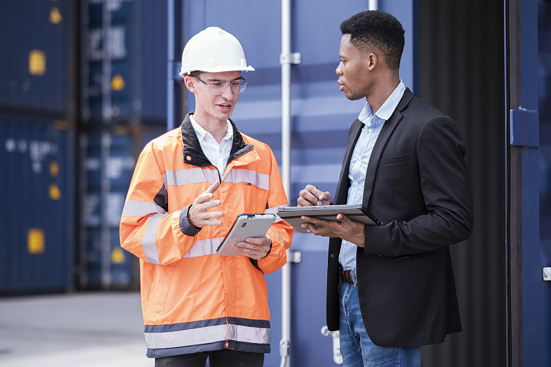 经由中国佛山把精油邮寄到美国波士顿