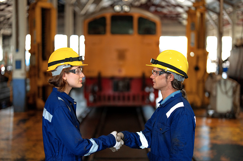 从中国合肥把沙发邮寄到美国檀香山