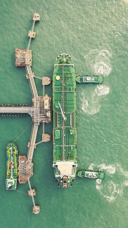 通过中国广州把箱包寄到美国巴尔的摩