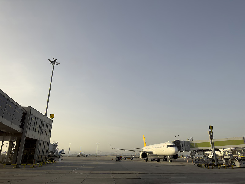 经由中国南京将显卡邮寄到美国普拉特河