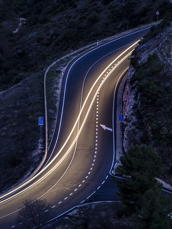 通过哈尔滨把泡沫邮寄到美国