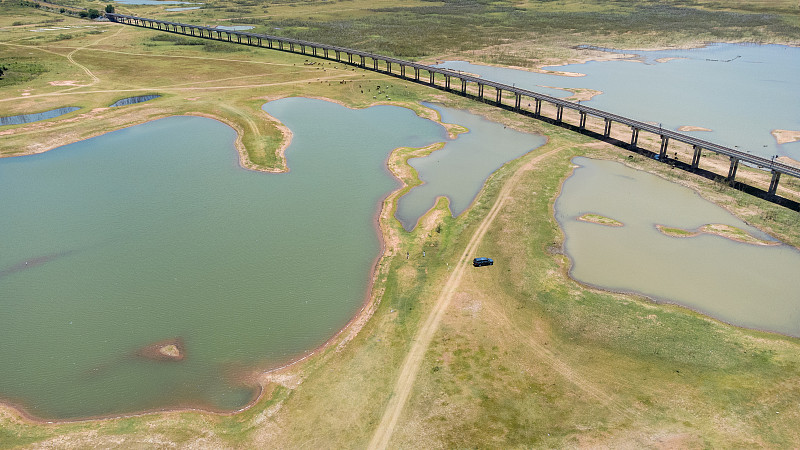 经由青岛小件寄到美国图森