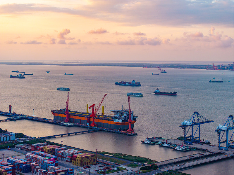 基于中国南京账单寄到美国弗吉尼亚海滩