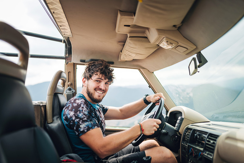 基于中国上海把大门邮寄到美国辛辛那提 基于中国上海把大门邮寄到美国辛辛那提
