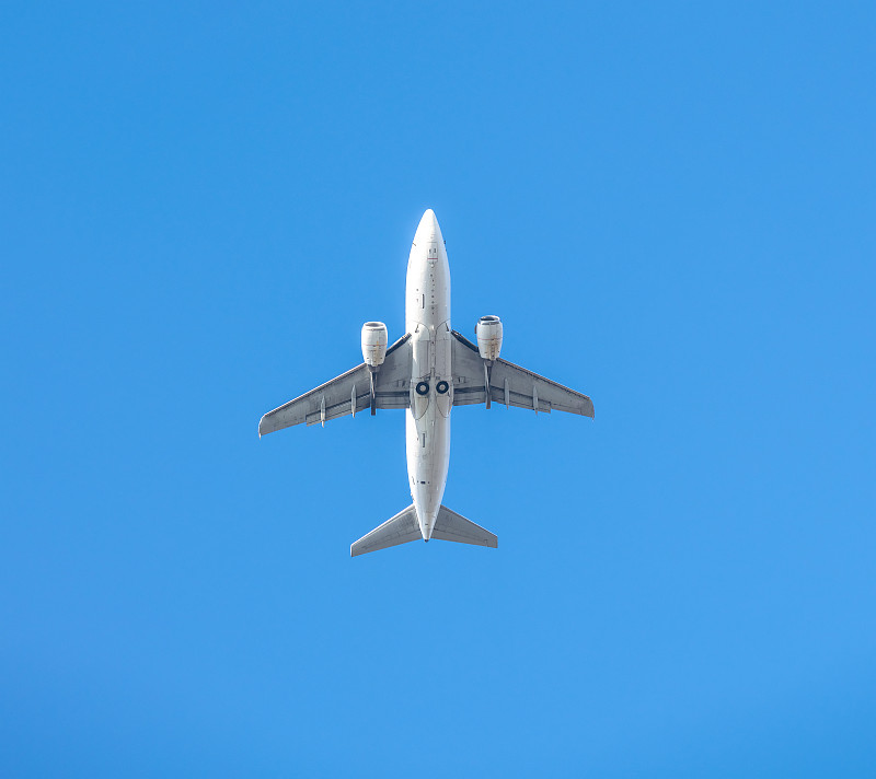 经过中国沈阳蓝牙耳机邮寄到美国里士满