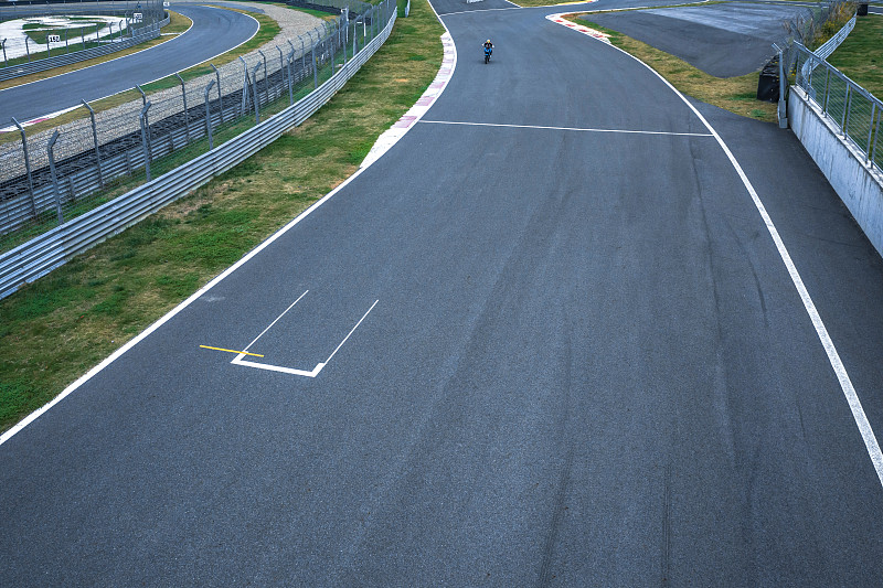 通过中国佛山将烟草邮寄到美国里士满