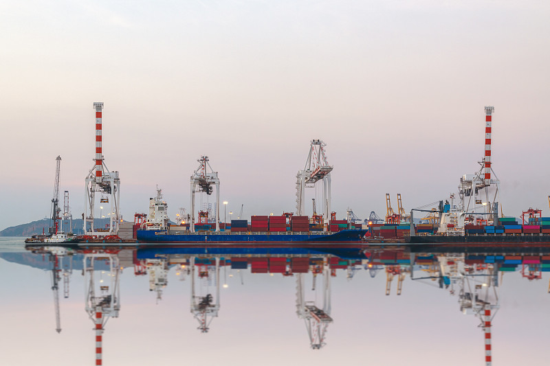 经由广州把白酒邮寄到美国休斯顿