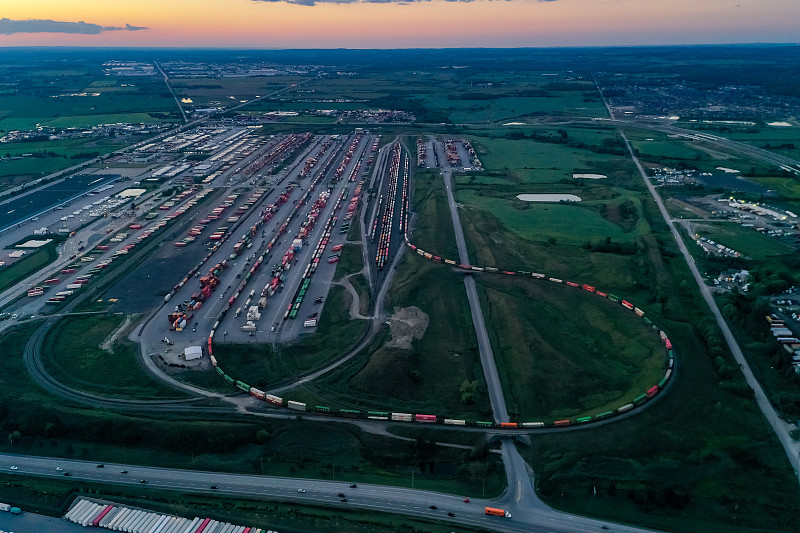 通过上海将家电寄到美国长滩