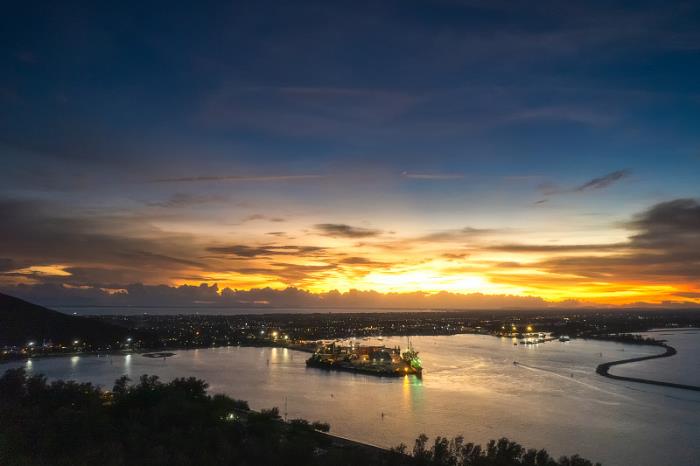 宁波国际货代公司：畅通世界贸易，引领物流未来