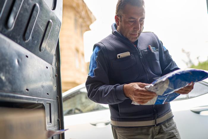 天津国际物流公司带你了解关于报关流程