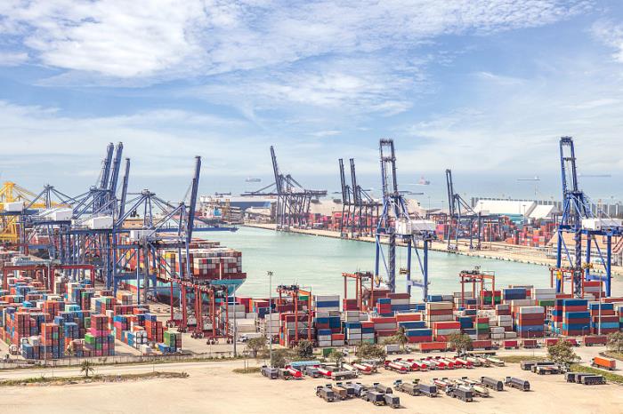 深圳国际物流：打造全球很大的物流中心