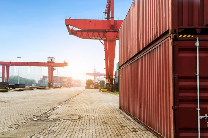 亚马逊热销产品!国人的三合一无线充电器外观专利维权 亚马逊热销产品!国人的三合一无线充电器外观专利维权