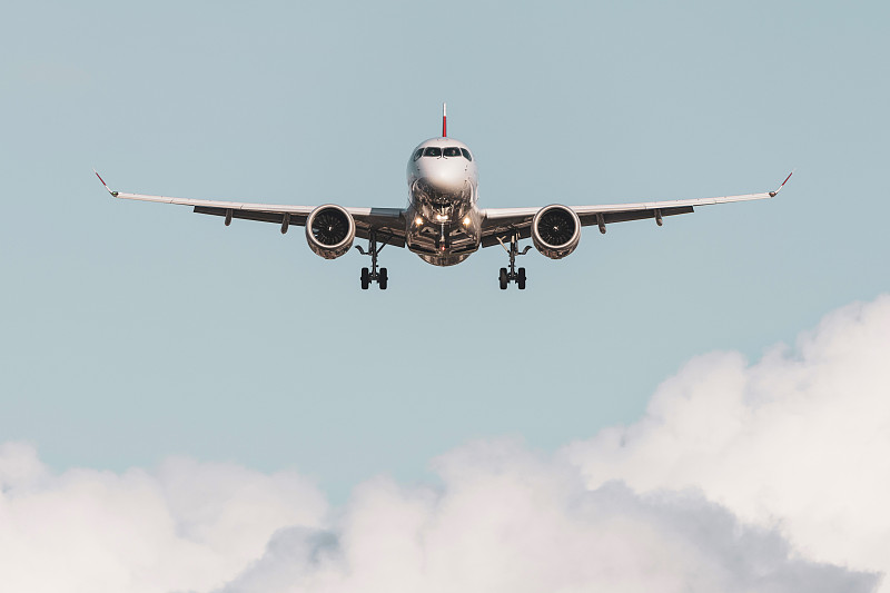 中国乌鲁木齐抵越南坚江空运专线