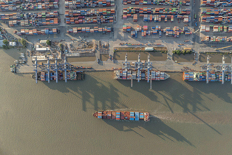 航空货运中如何界定泡货和重货？