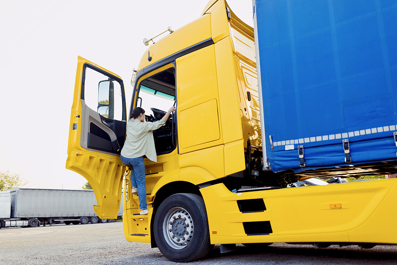 石家庄至越南广宁邮政小包快速专线