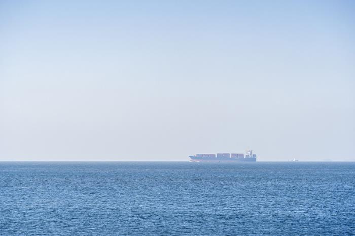 货物办公文具从中国上海挑选海路运送到英国特伦特