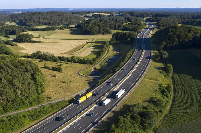 货品玩具从中国北京启用海运航线输送到英国赫尔