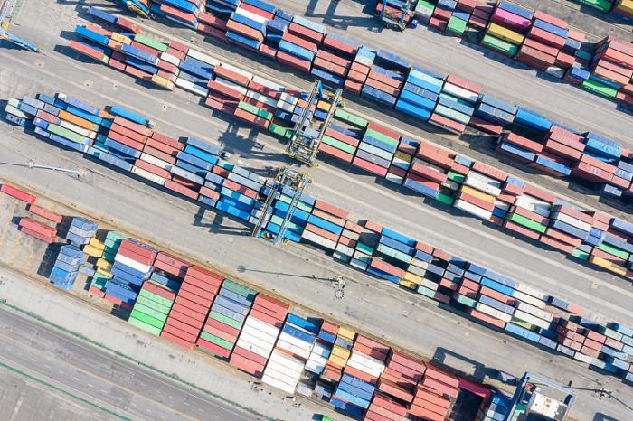 物品大家电由中国合肥选取航运配送英国卡迪夫