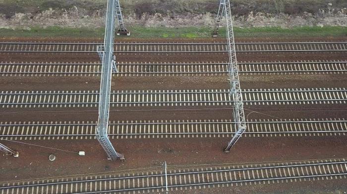 商品医药材及药品从中国大连选取海运运输到英国米尔顿凯恩斯