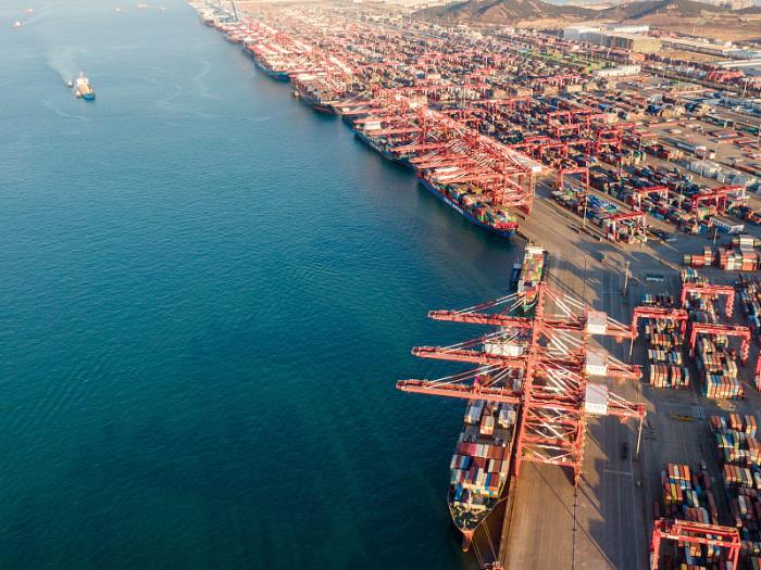 货物缝制机械及其零件从中国北京采取海洋轮船运送到奥匈维也纳