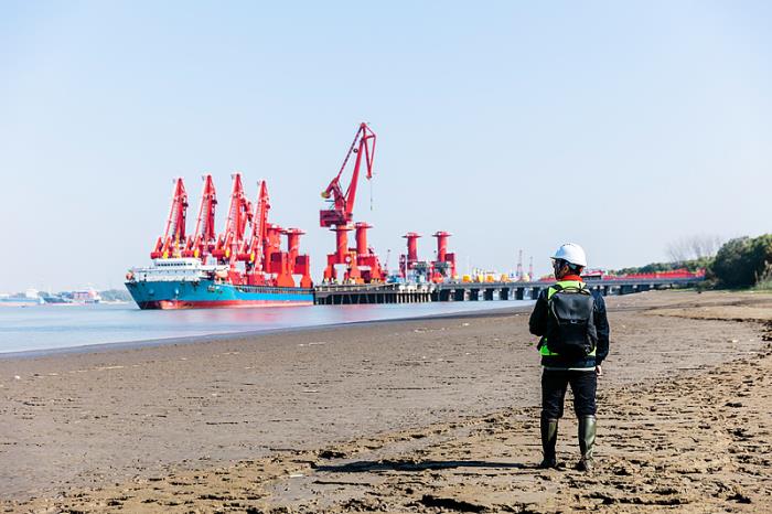 物品成品油由中国济南选择海上线路运送到毛里塔尼亚塔努代特