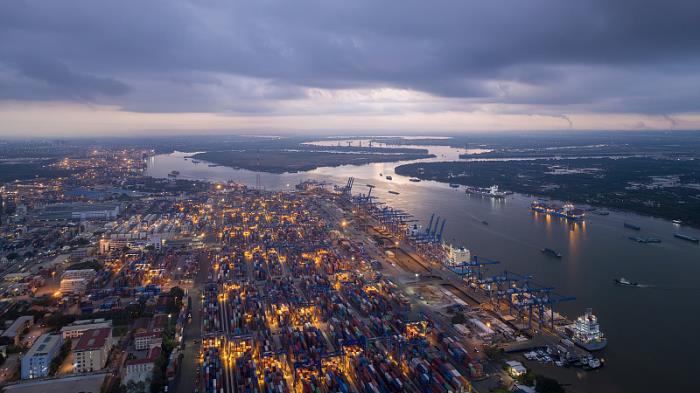 货品男包女包由中国石家庄选用货轮输送到摩洛哥杰迪代