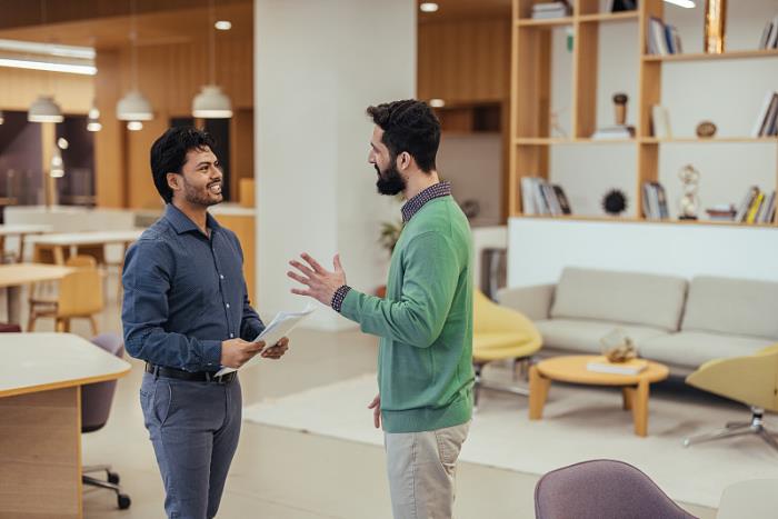 货物休闲食品从中国台州采取船运输送到南非开普敦