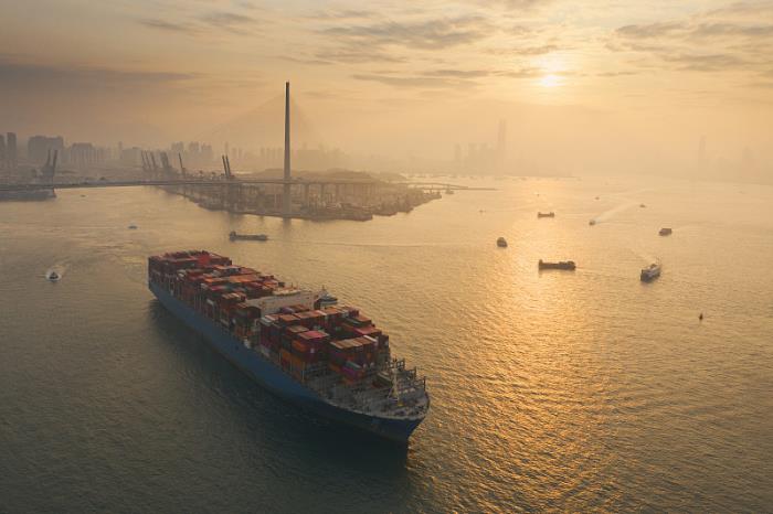 物品汽车轮胎由中国邢台挑选航运配送到英国米尔顿凯恩斯