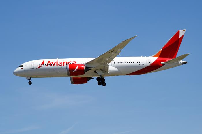 货物个护健康由中国台州市启用货轮配送英国桑德兰