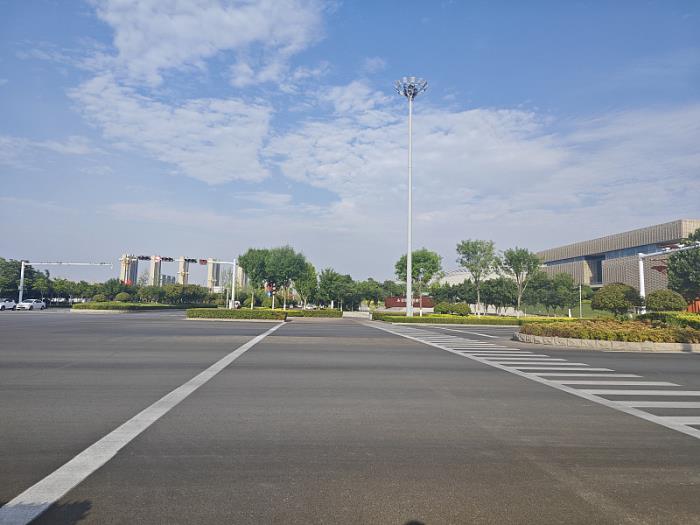 货品泵由中国佛山启用航运输送到达英国诺里奇