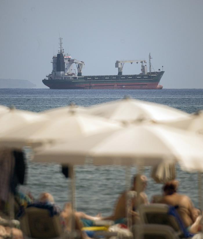 物件机床由中国徐州采取水运货运到英国利物浦