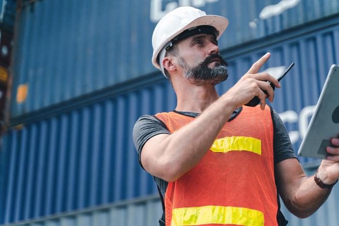 货物从深圳飞英国空运价格是多少一公斤