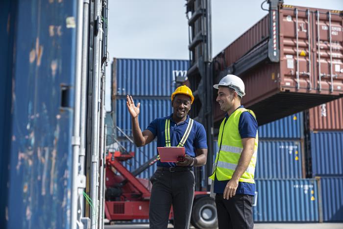 商品分离设备从中国广州采用海运运到