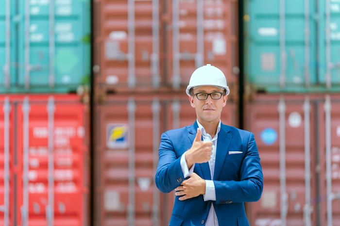 物件汽车由中国赣州选择海运快运到