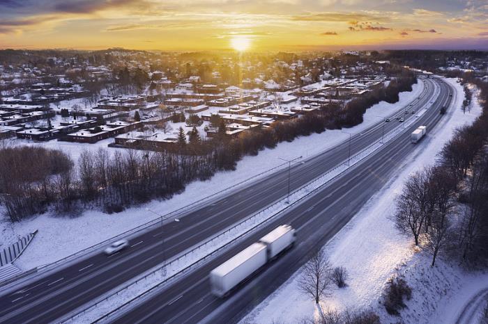 物件游戏机及其零附件从中国香港选用海运配送