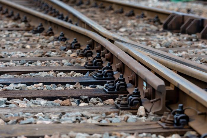 货品水泥及水泥熟料从中国深圳选取海上线路送往