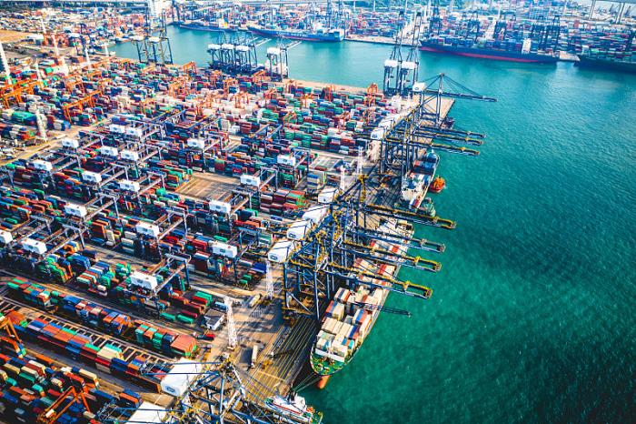 货品家居用品从中国乌鲁木齐市启用货轮配送