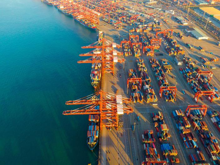 英国空运快递到中国多少钱