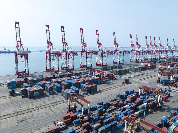 货物玻璃及其制品由中国北京启用海运航线抵达到英国贝尔法斯特