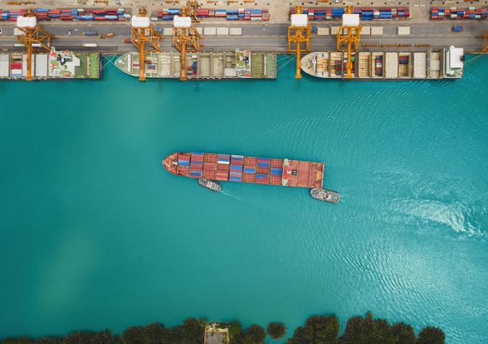 物品摩托车从中国台湾选取货轮驳运到意大利摩德纳 物品摩托车从中国台湾选取货轮驳运到意大利摩德纳