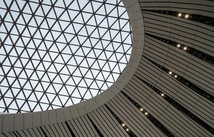 物品裘皮服装由中国深圳采用海路配送到