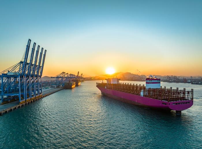 物件碎米从中国唐山市启用海上线路货运到几内亚库纳迪亚 物件碎米从中国唐山市启用海上线路货运到几内亚库纳迪亚