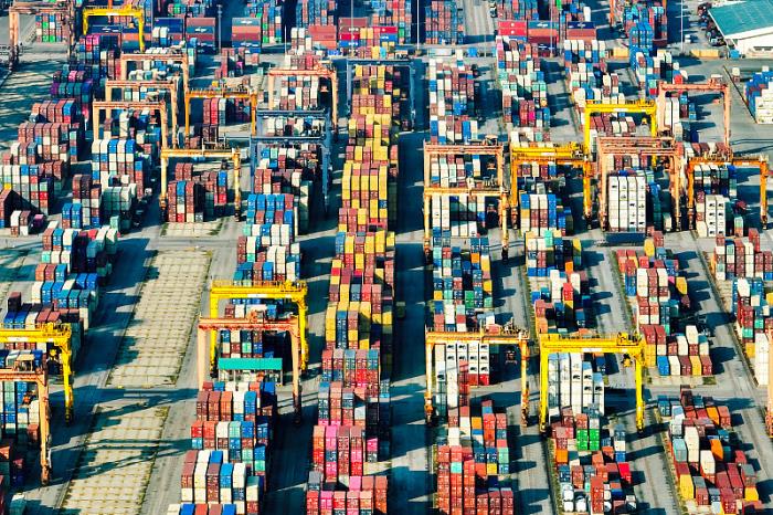 货物日用陶瓷从中国西安采用海上线路配送到匈牙利布达佩斯 货物日用陶瓷从中国西安采用海上线路配送到匈牙利布达佩斯